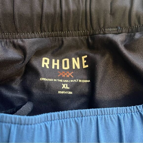 Rhone Pacific Blue Athleisure wear Shorts in Size XL with Liner - Picture 2 of 10